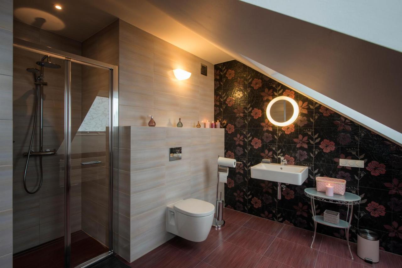 Natura Villa Spa Węgrzce Exterior foto